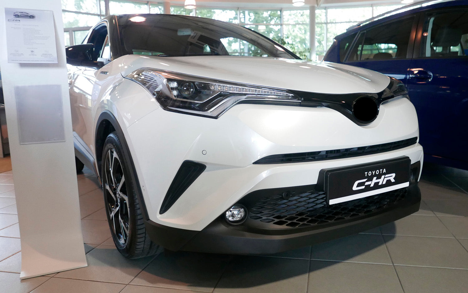 protector de parachoques trasero TOYOTA C-HR crossover espejo acero,negro fibra de carbono