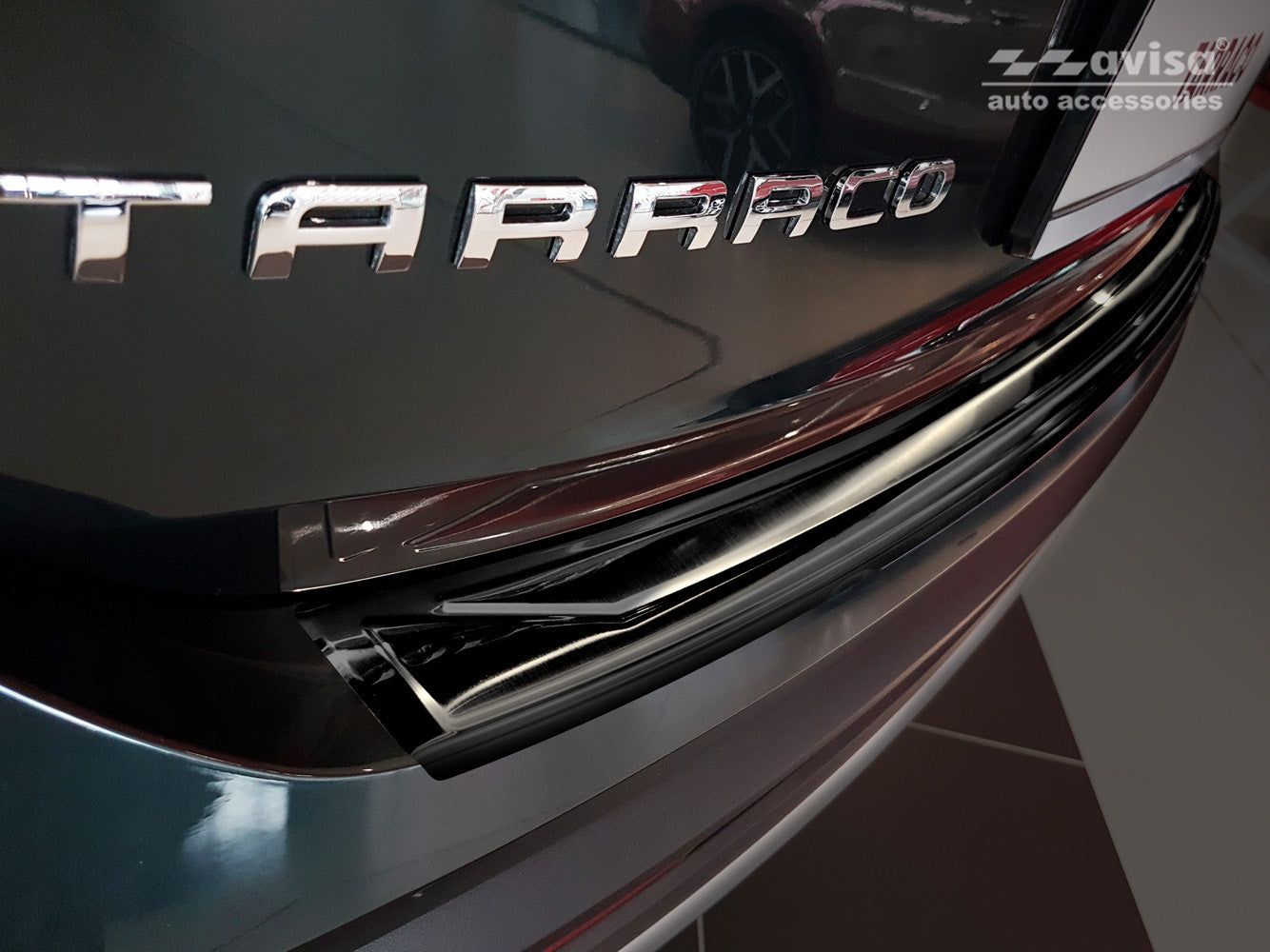 protector de parachoques trasero SEAT TARRACO negro