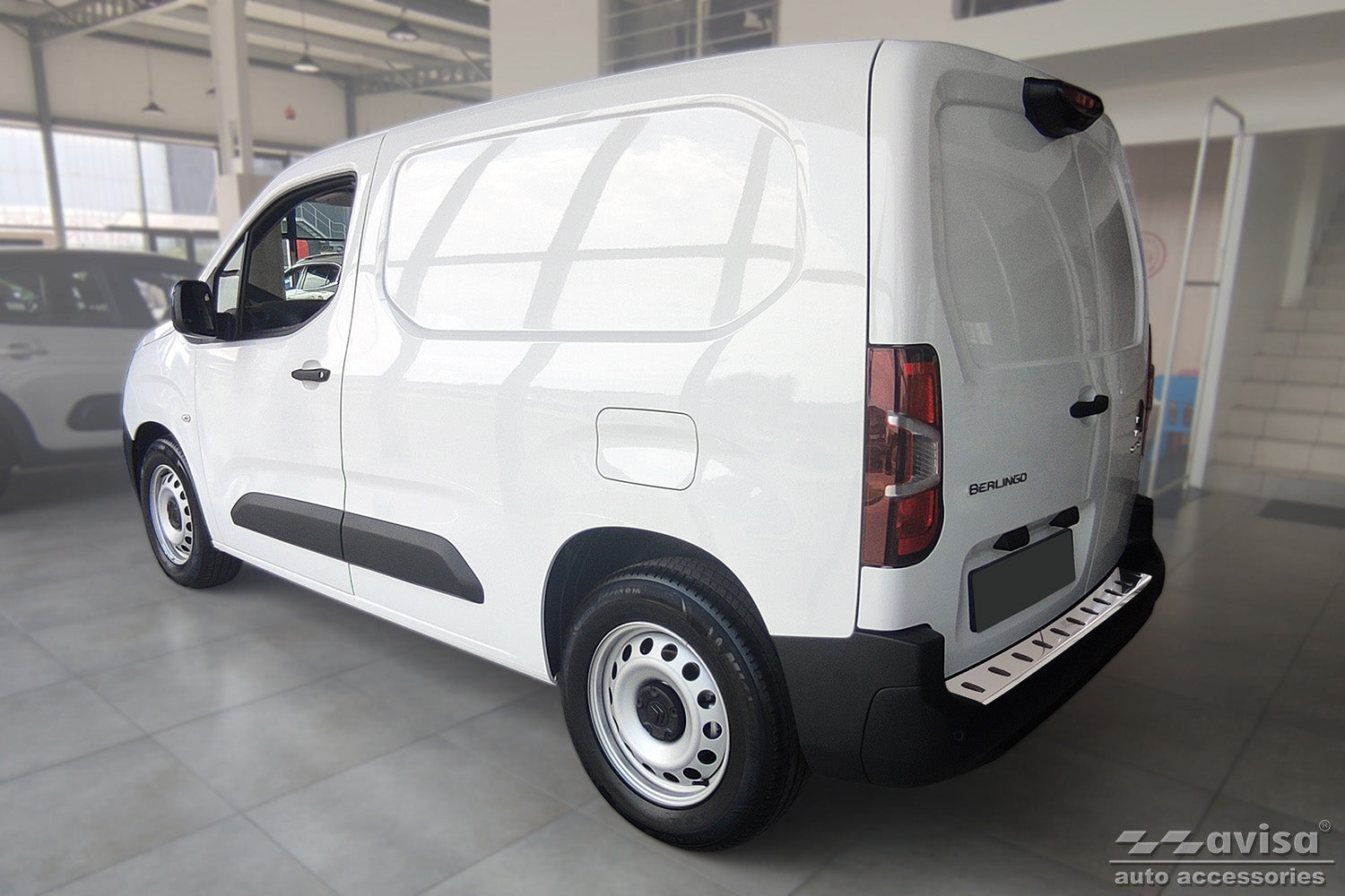 protector de parachoques trasero TOYOTA PROACE CITY plata satinado