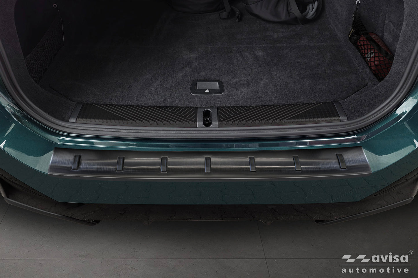 protector de parachoques trasero BMW 5 G61 negro