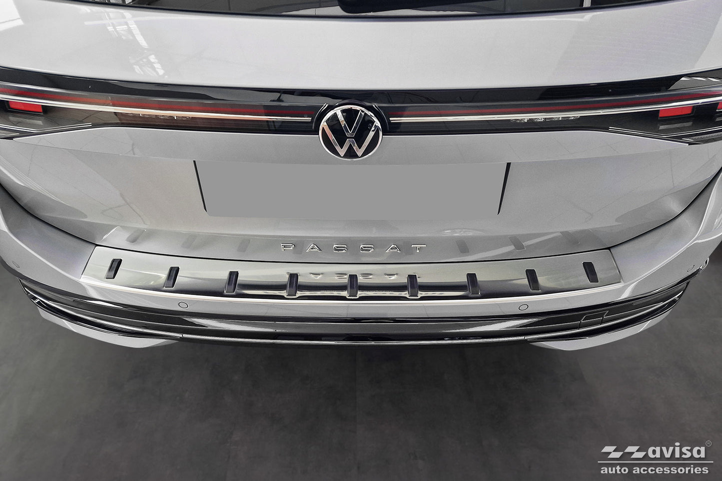protector de parachoques trasero VW PASSAT B9 VARIANT plata satinado