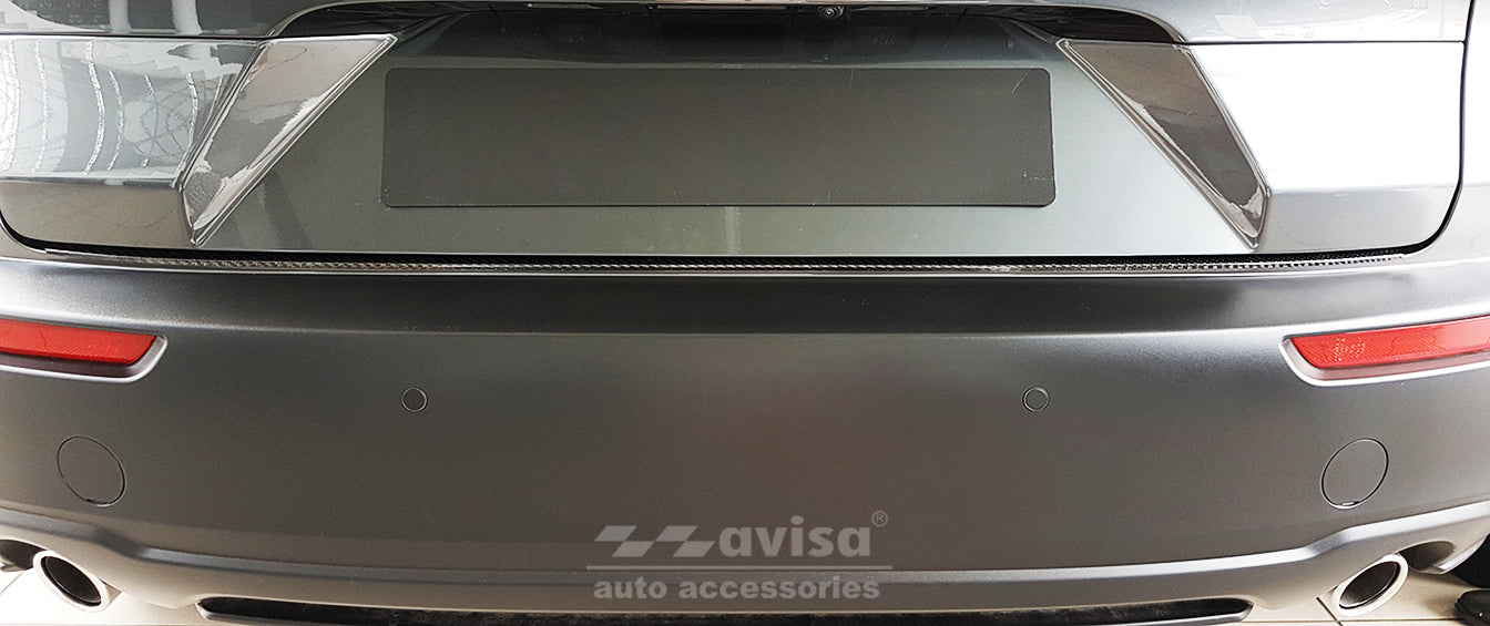 protector de parachoques trasero MAZDA CX-30 negro