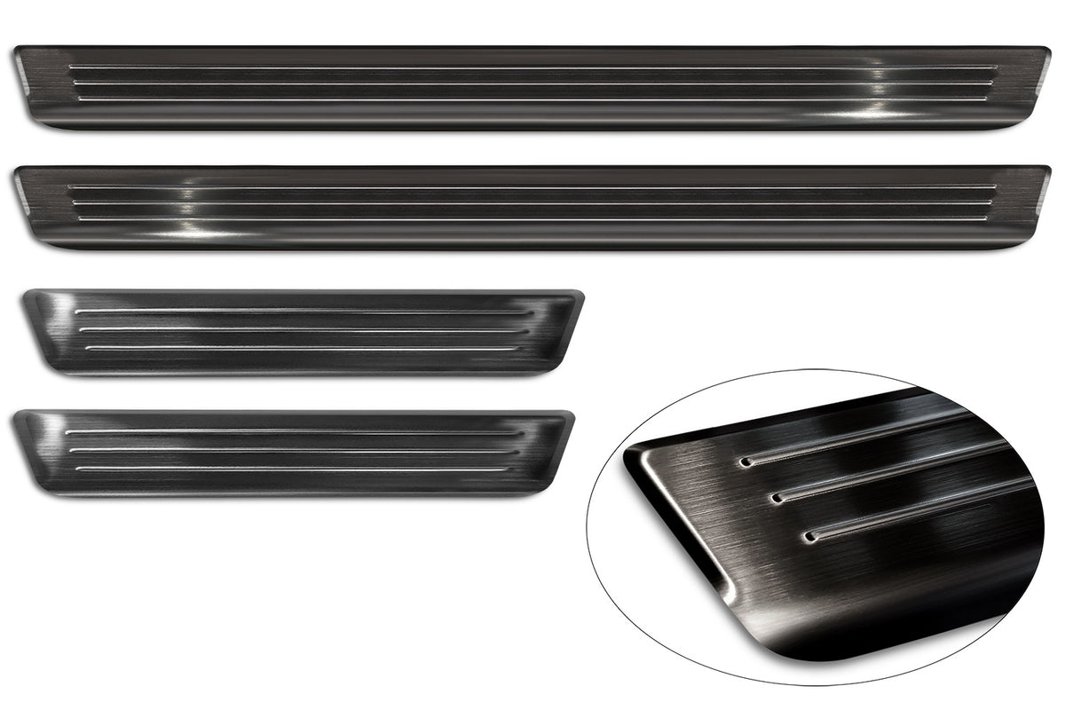 Protector umbral de puertas en relieve VW TIGUAN negro 2024+