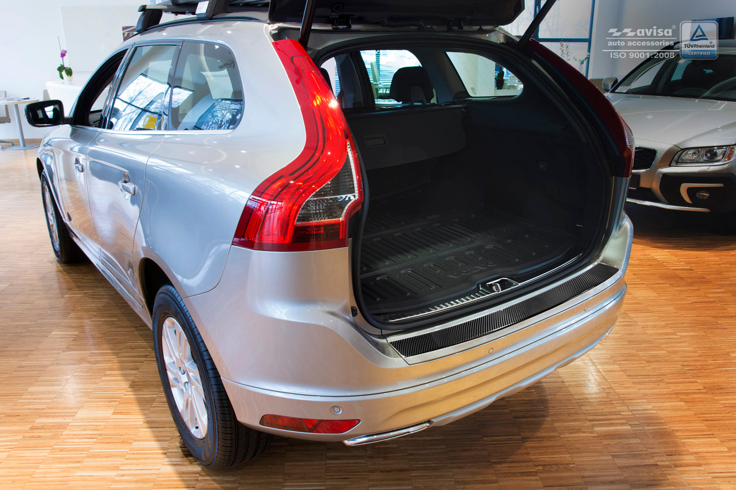protector de parachoques trasero VOLVO XC60 negro