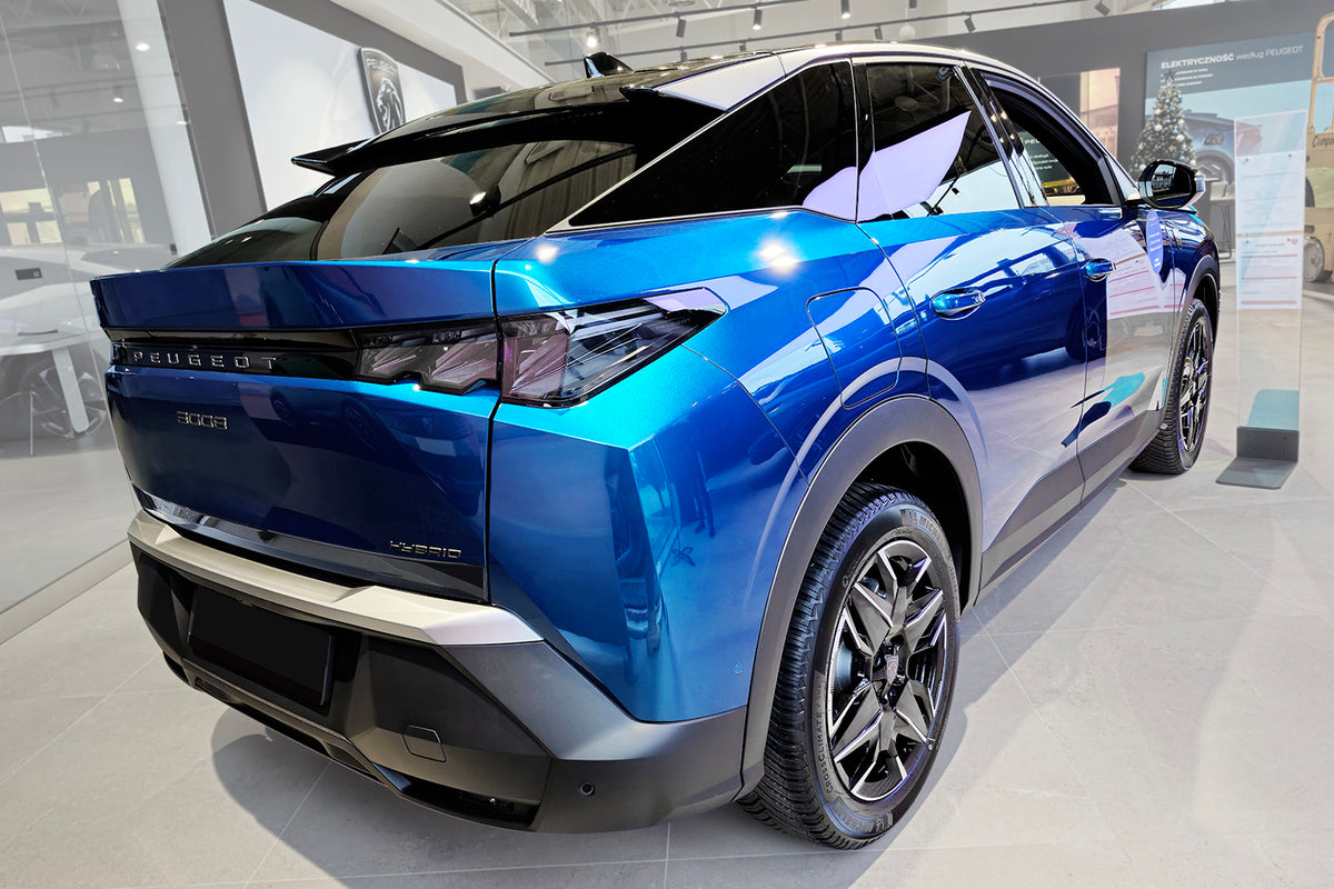 cubierta decorativa del portón trasero del PEUGEOT 3008 negro espejo