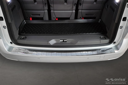 protector de parachoques trasero VW MULTIVAN T7 plata satinado