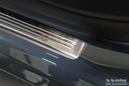 Protector umbral de puertas en relieve OPEL CORSA Corsa-e Edition plata satinado