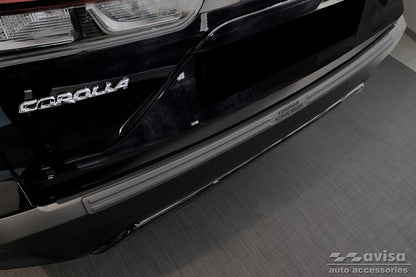 protector de parachoques trasero TOYOTA COROLLA CROSS (XG1TJ) negro