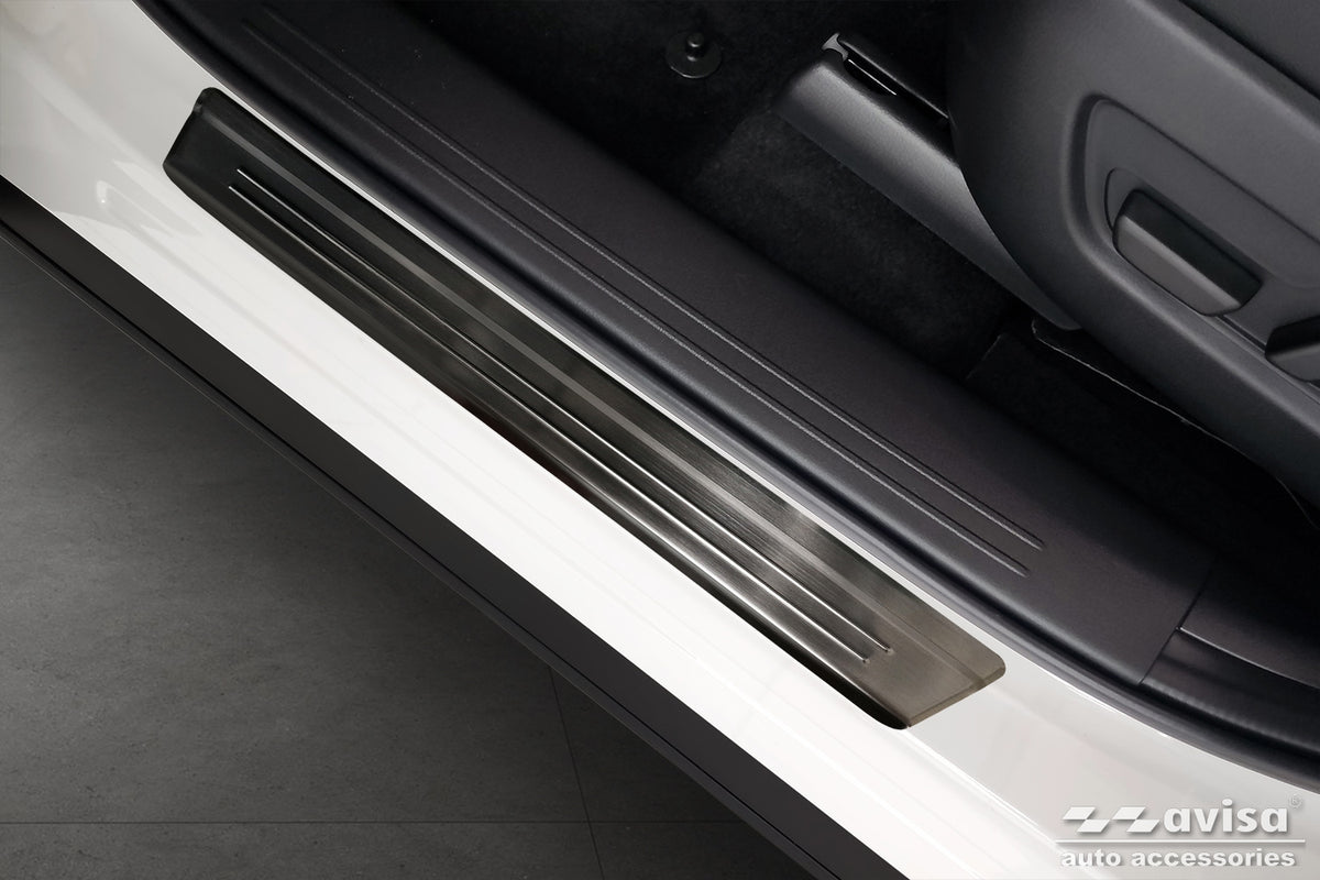 Protector umbral de puertas en relieve MAZDA CX-60 negro