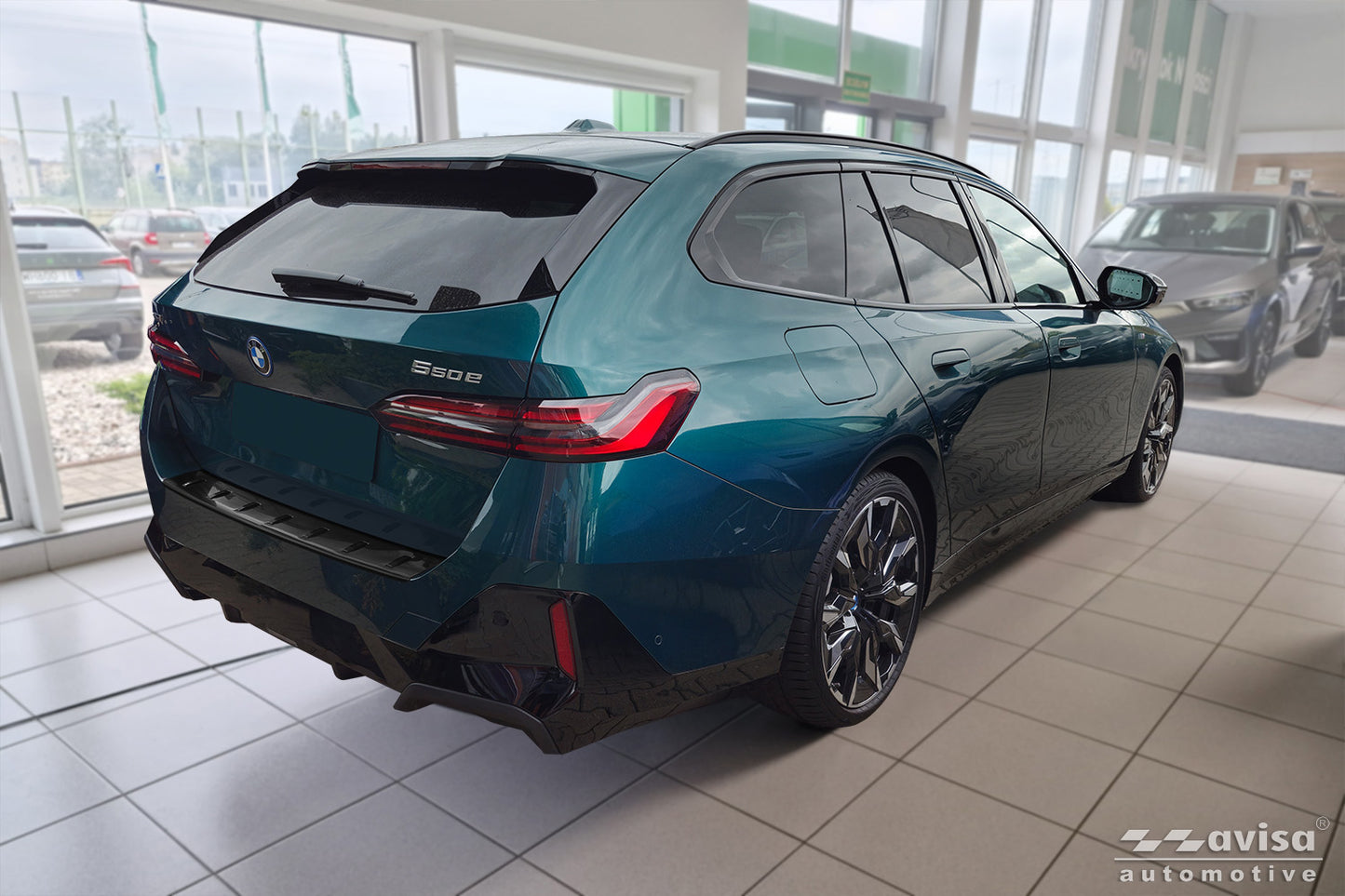 protector de parachoques trasero BMW 5 G61 negro
