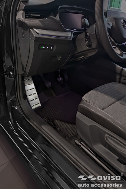 reposa piés SKODA OCTAVIA liftback/combi plata satinado
