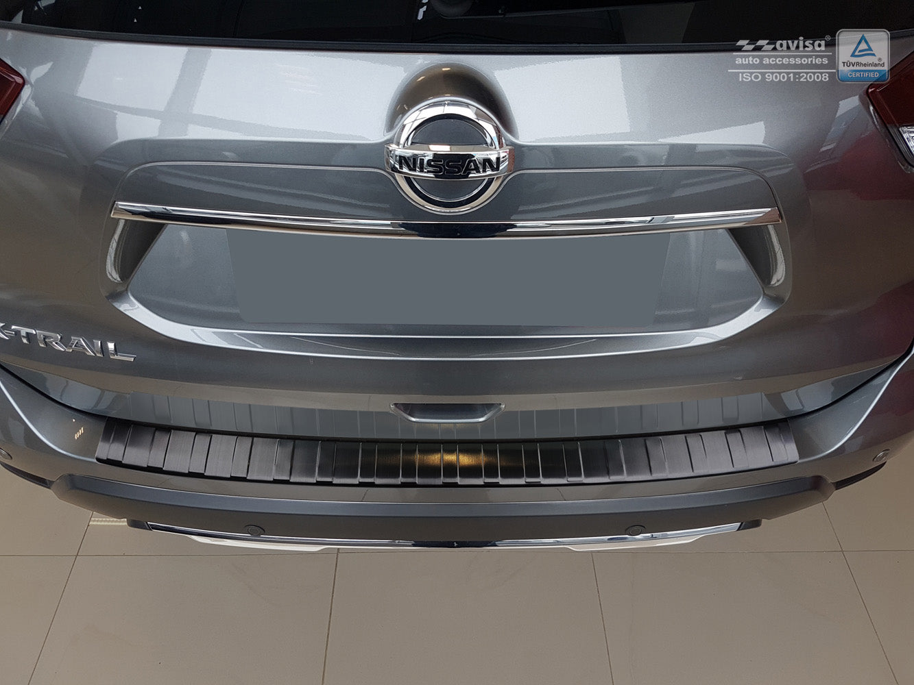 protector de parachoques trasero NISSAN X-TRAIL (T32) negro acero