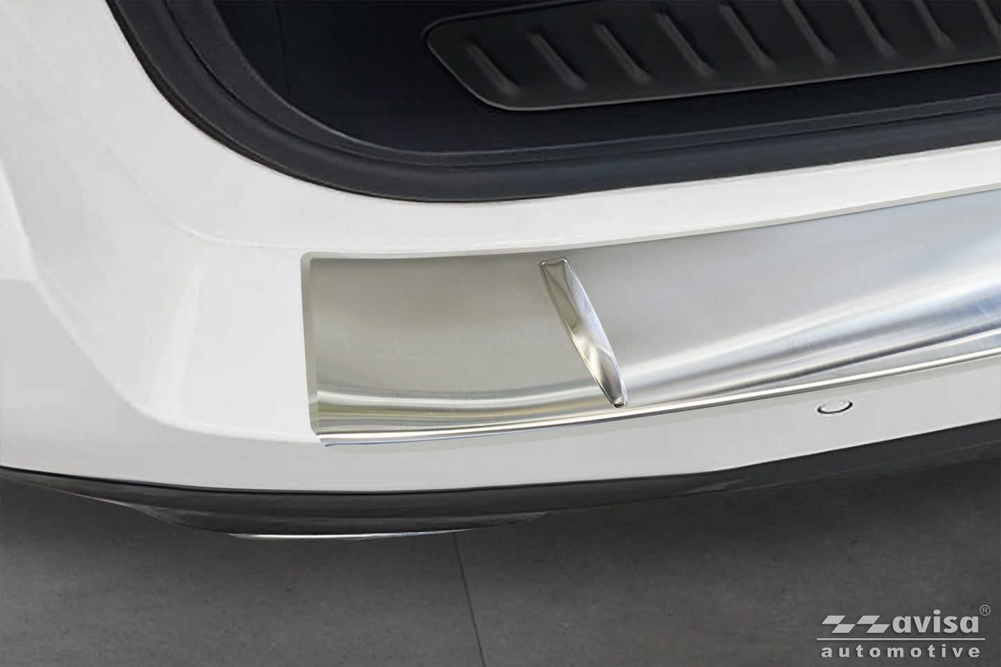 protector de parachoques trasero BMW 5 Touring plata