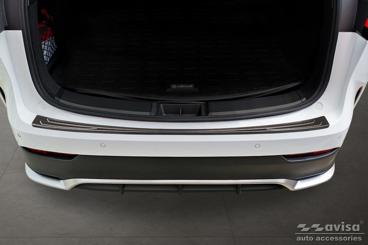 protector de parachoques trasero LEXUS NX (AZ20) negro