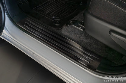 Protector umbral de puertas TOYOTA HILUX plata satinado