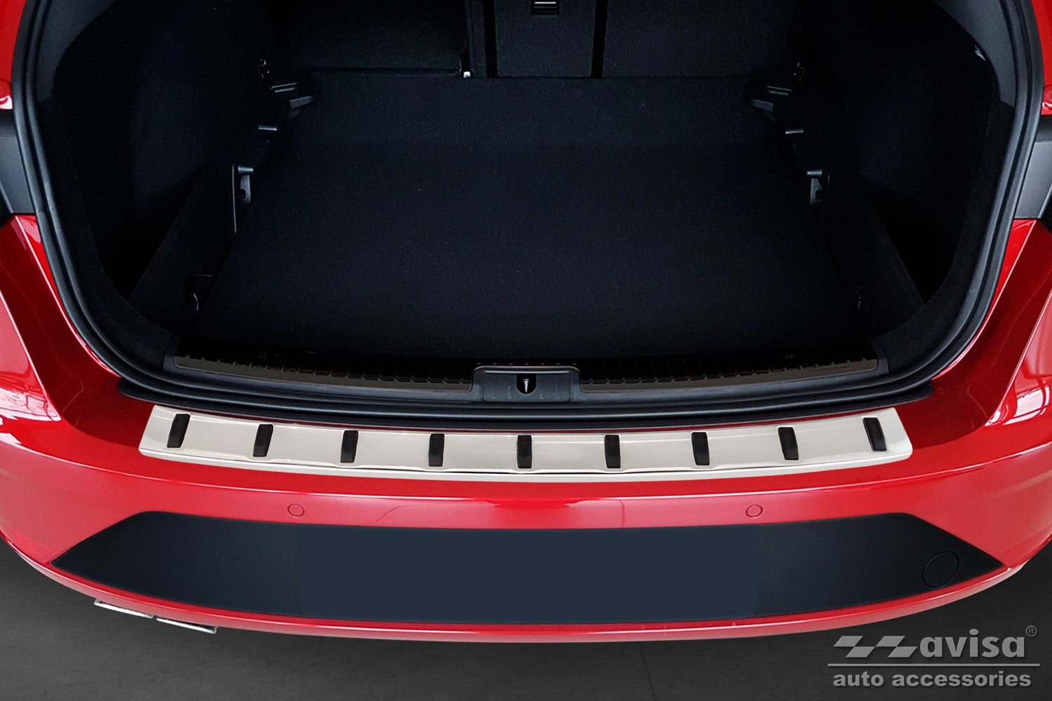 protector de parachoques trasero SEAT LEON plata satinado