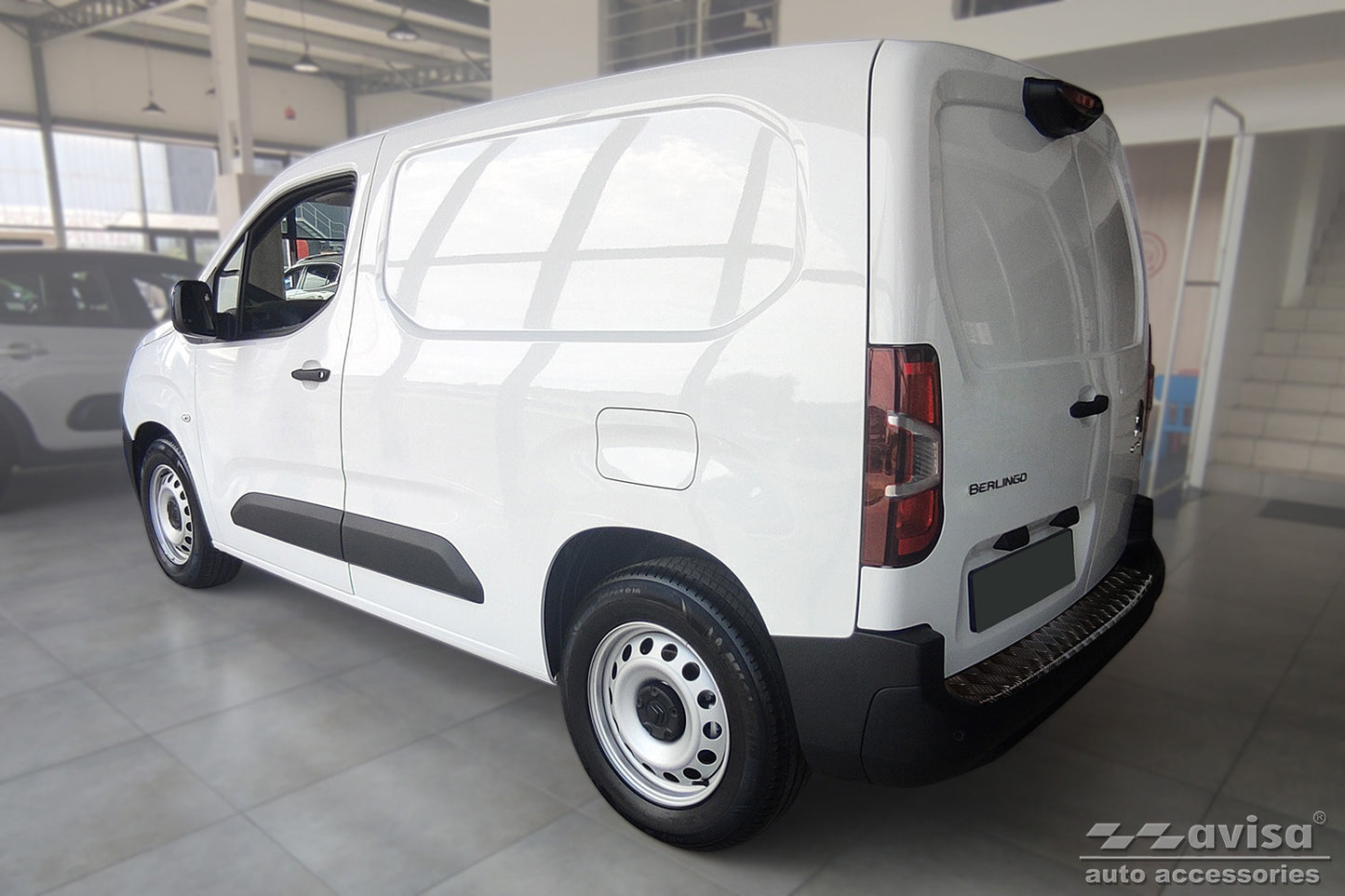 protector de parachoques trasero PEUGEOT PARTNER