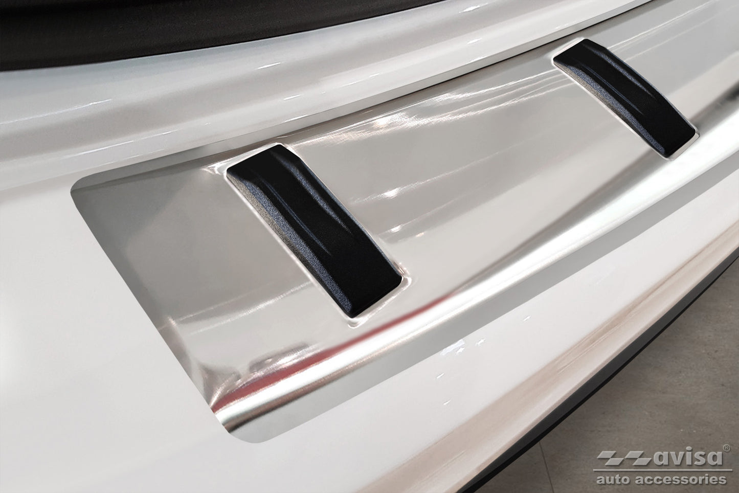 protector de parachoques trasero VOLVO V60 plata satinado