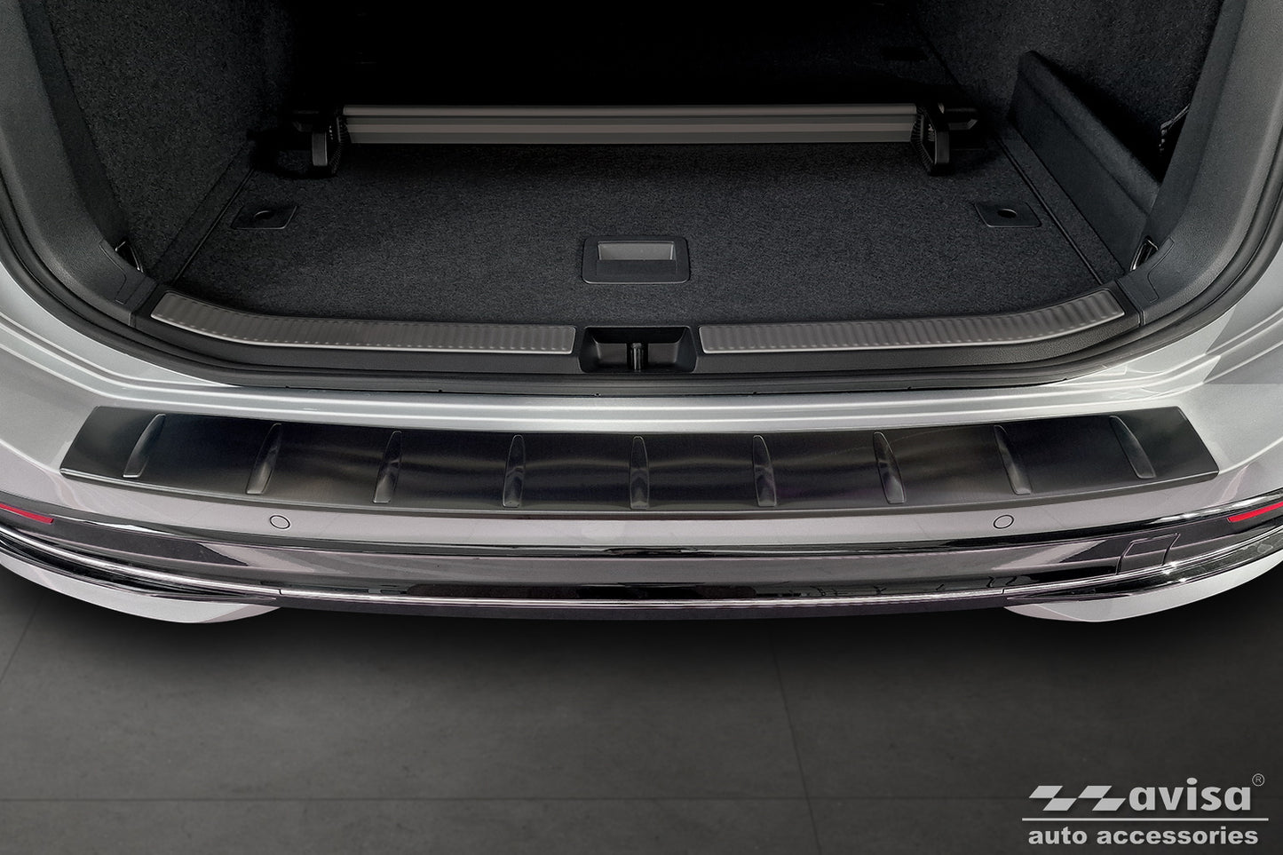 protector de parachoques trasero VW PASSAT B9 VARIANT negro