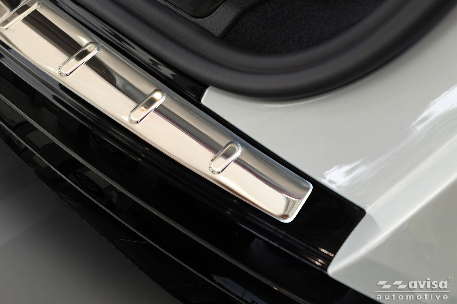 protector de parachoques trasero AUDI Q5 plata espejo