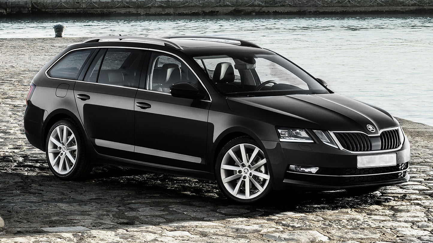 protector de parachoques trasero SKODA OCTAVIA combi negro