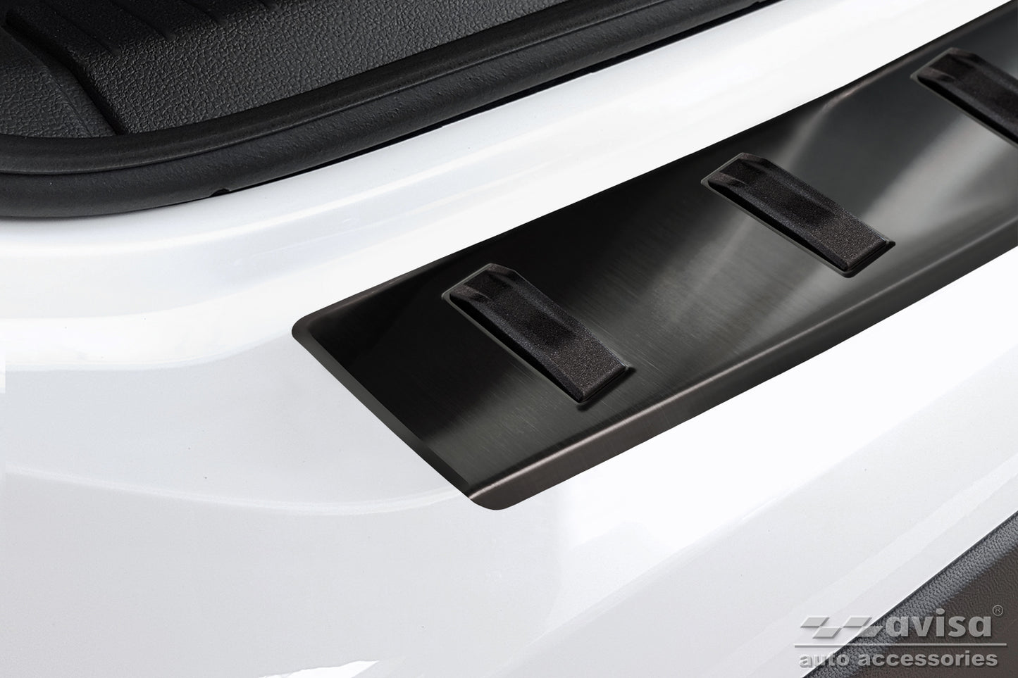 protector de parachoques trasero VW T-Cross negro 2024+