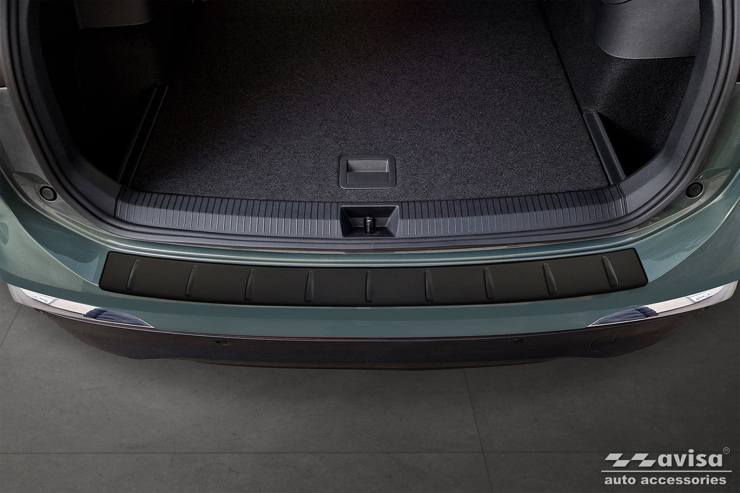 protector de parachoques trasero VW TIGUAN negro mate