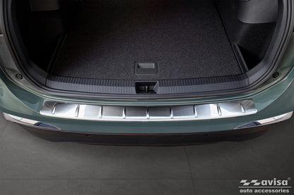 protector de parachoques trasero VW TIGUAN plata satinado 2024+