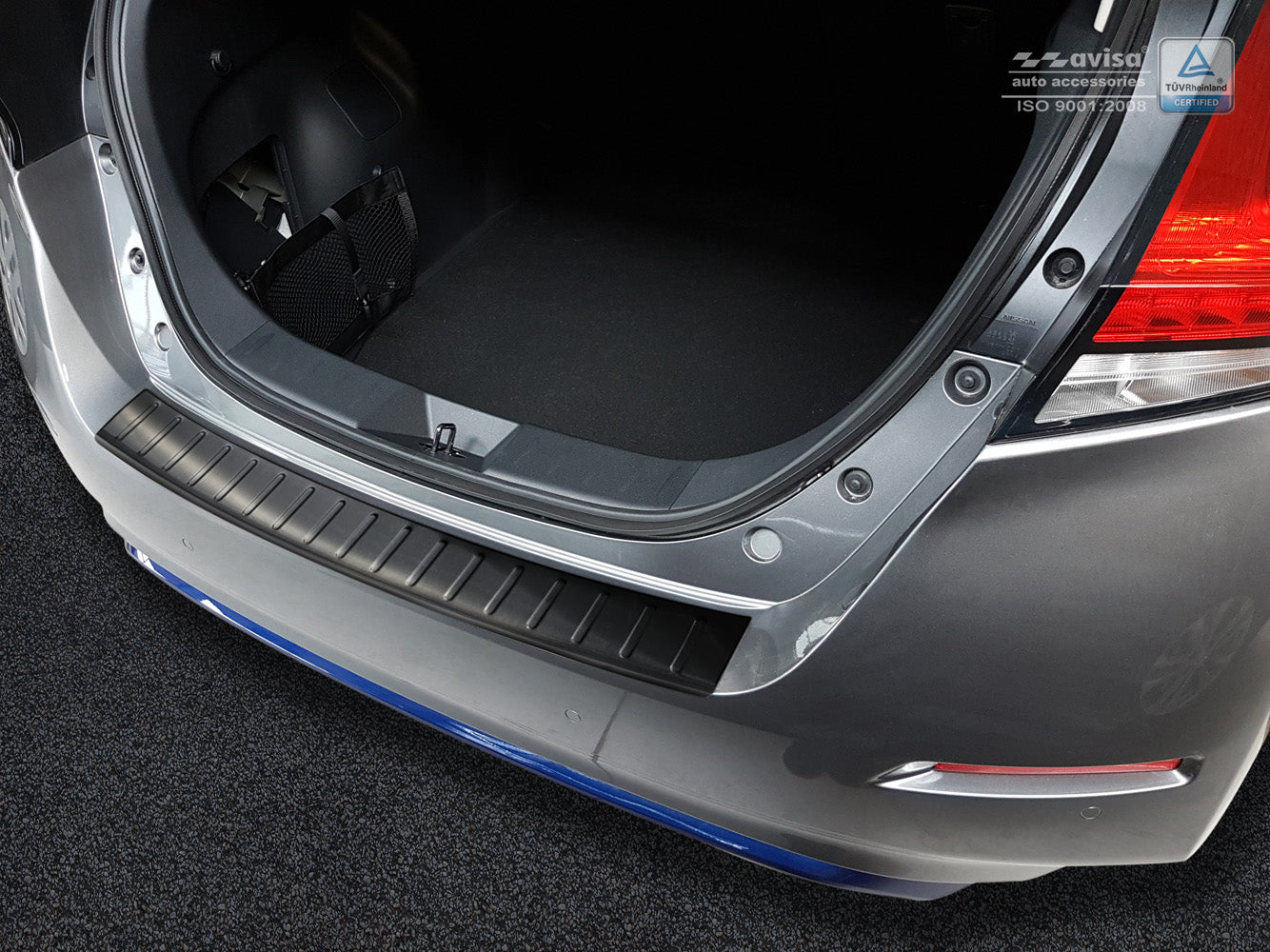 protector de parachoques trasero NISSAN LEAF negro
