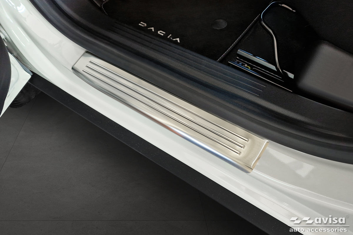 Protector umbral de puertas en relieve DACIA DUSTER plata