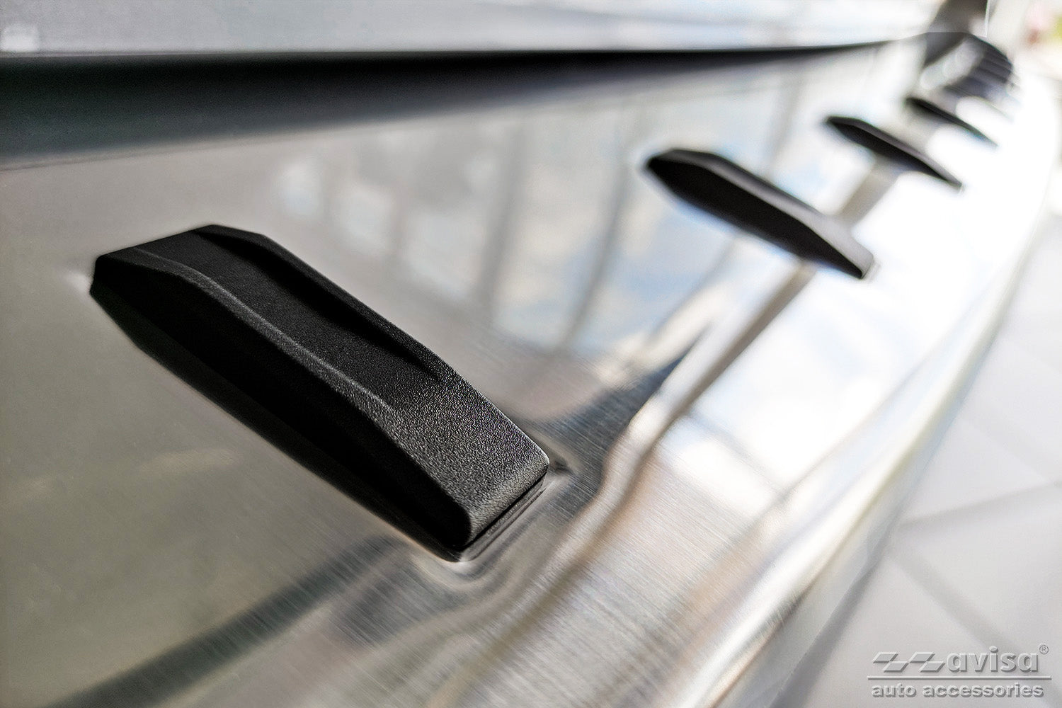 protector de parachoques trasero FORD FOCUS turnier plata