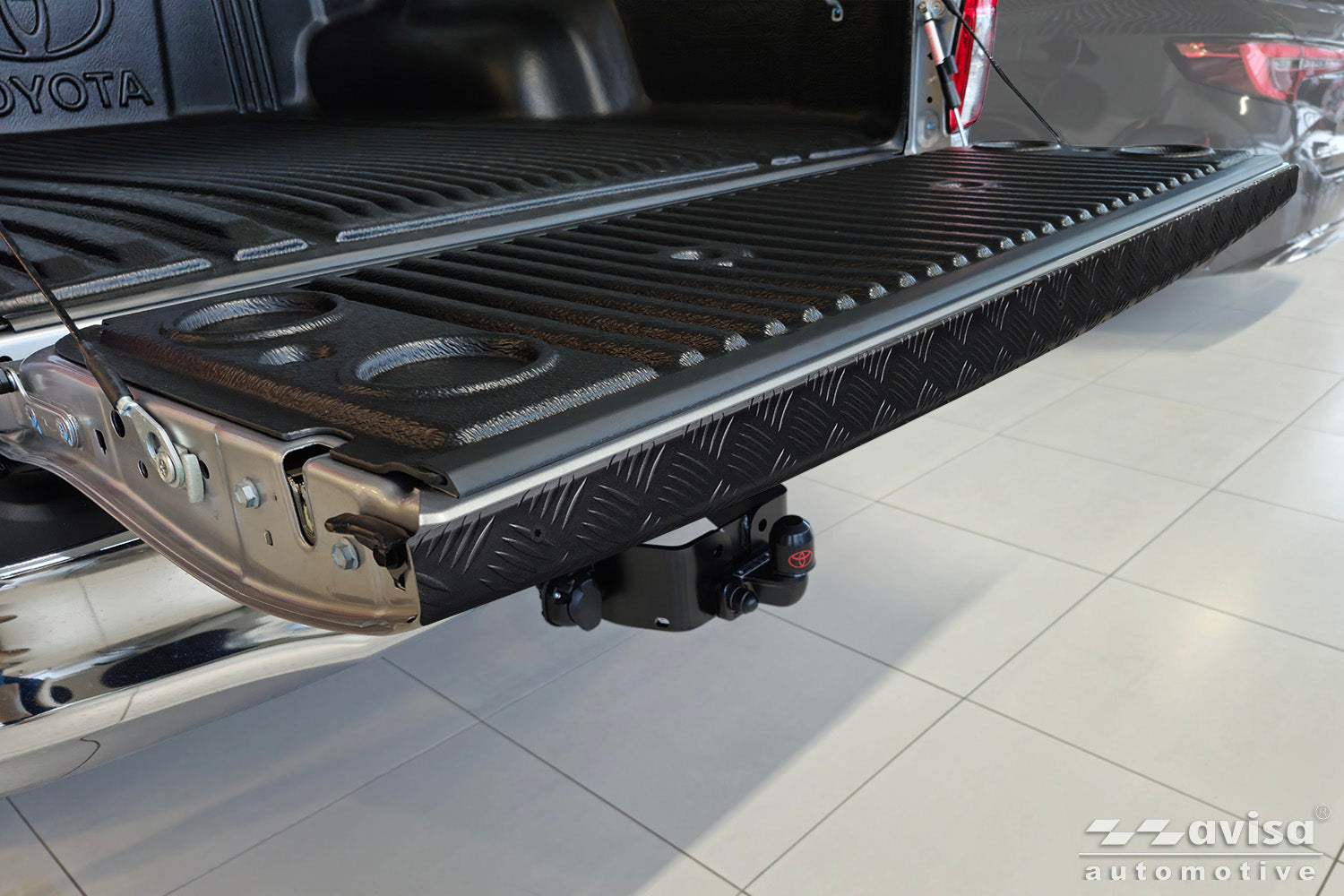 protector del borde del portón traseroTOYOTA HILUX negro