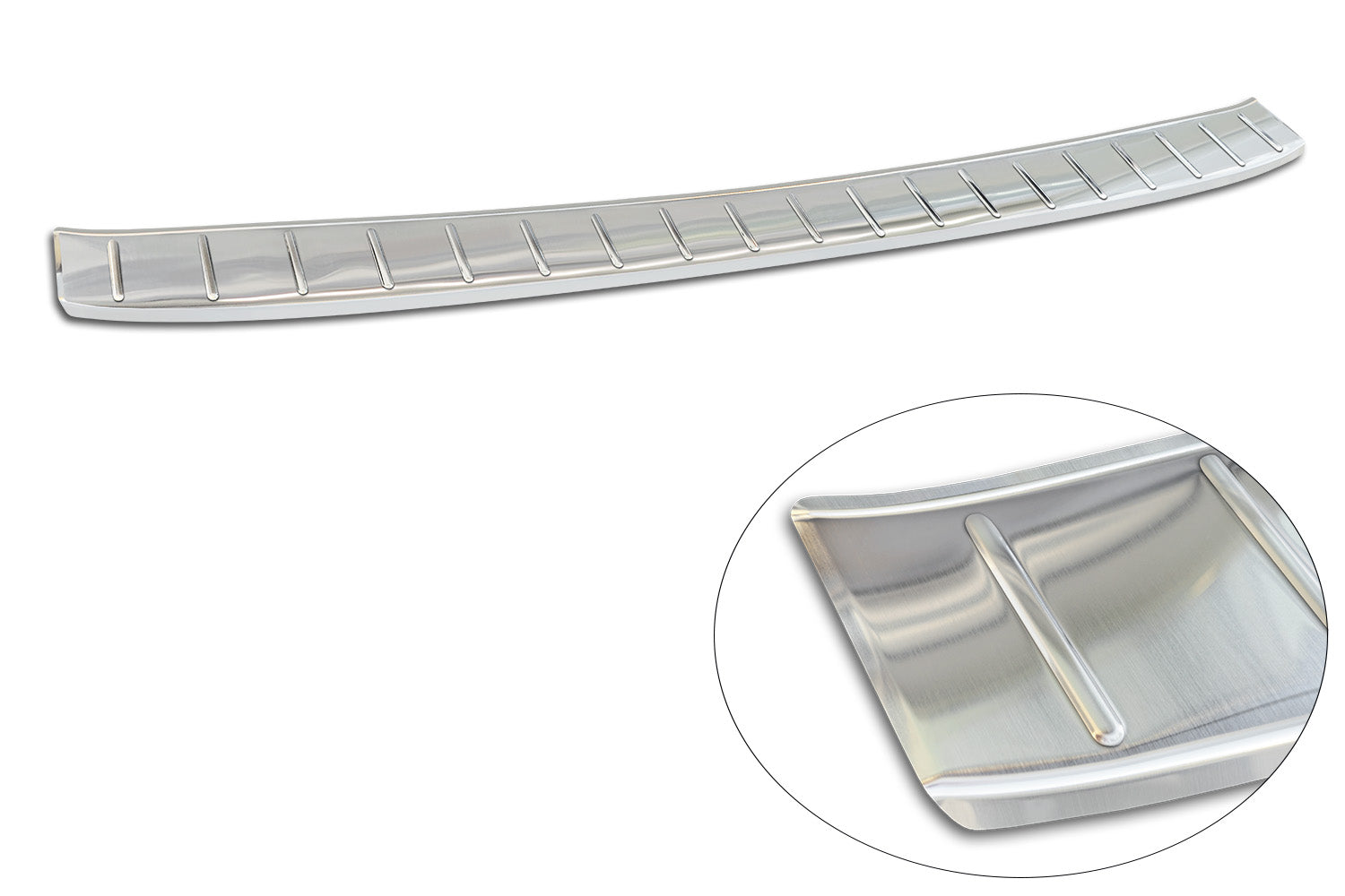 protector de parachoques trasero KIA SPORTAGE plata satinado 2025+