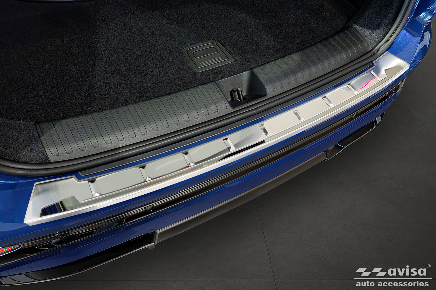 protector de parachoques trasero AUDI Q6 e-tron plata / plata espejo