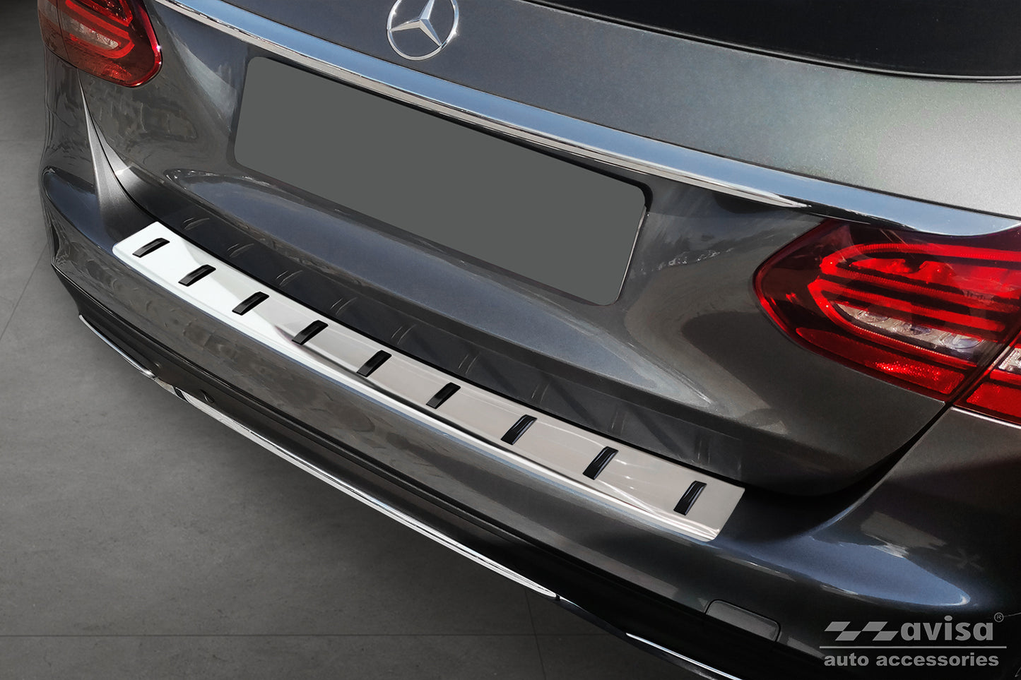 protector de parachoques trasero MERCEDES CLASE C W205 plata