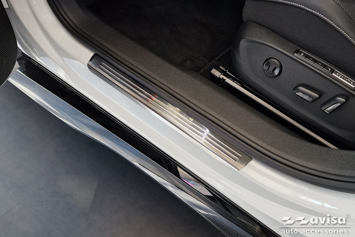Protector umbral de puertas en relieve VW ID.7 plata satinado