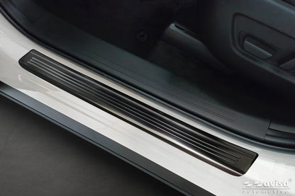 Protector umbral de puertas en relieve MAZDA CX-80 negro