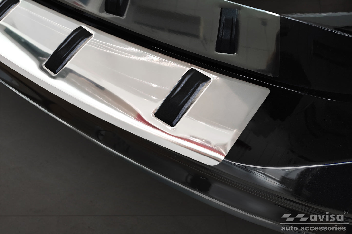 protector de parachoques trasero VW TIGUAN ALLSPACE plata