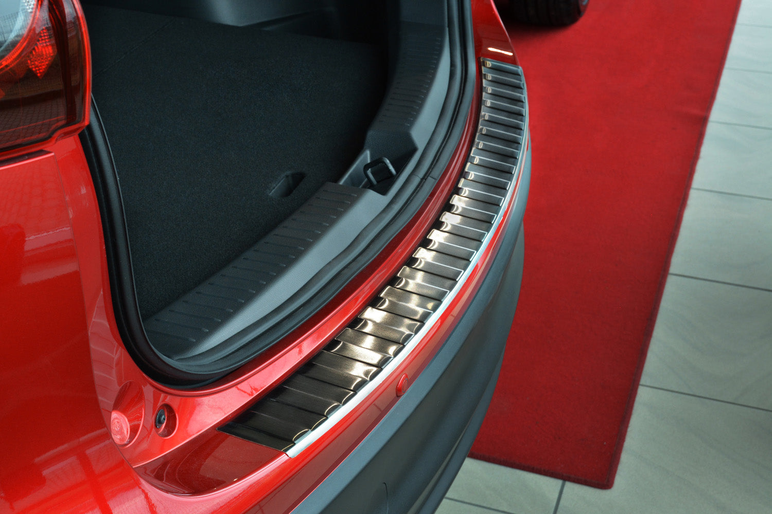 protector de parachoques trasero MAZDA CX-5 negro