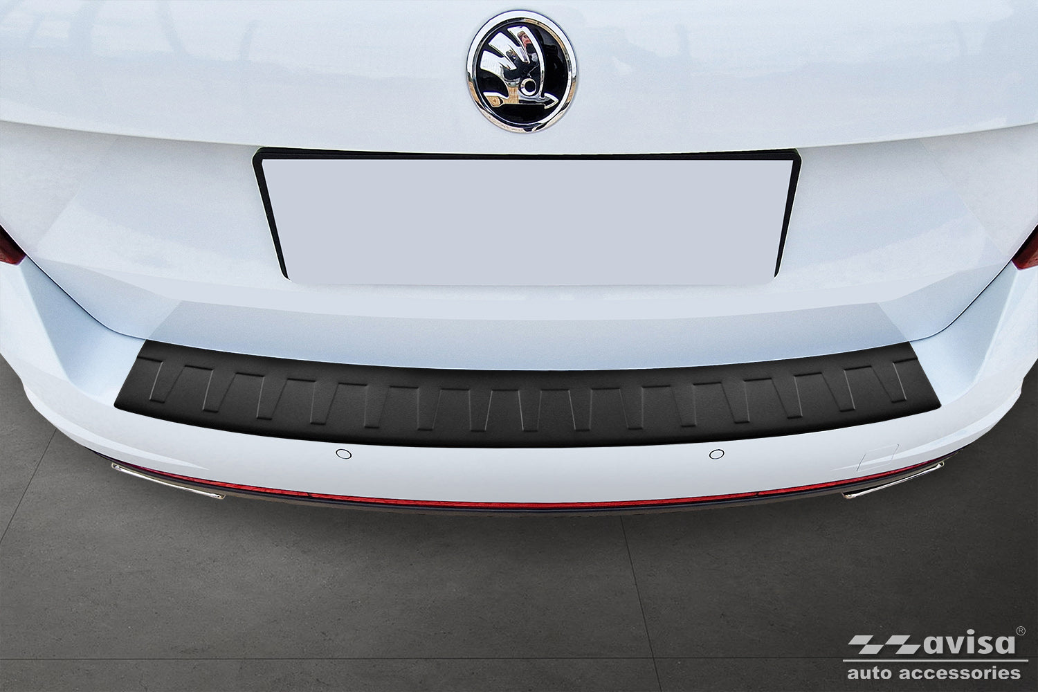 protector de parachoques trasero SKODA OCTAVIA combi RS 2013-19