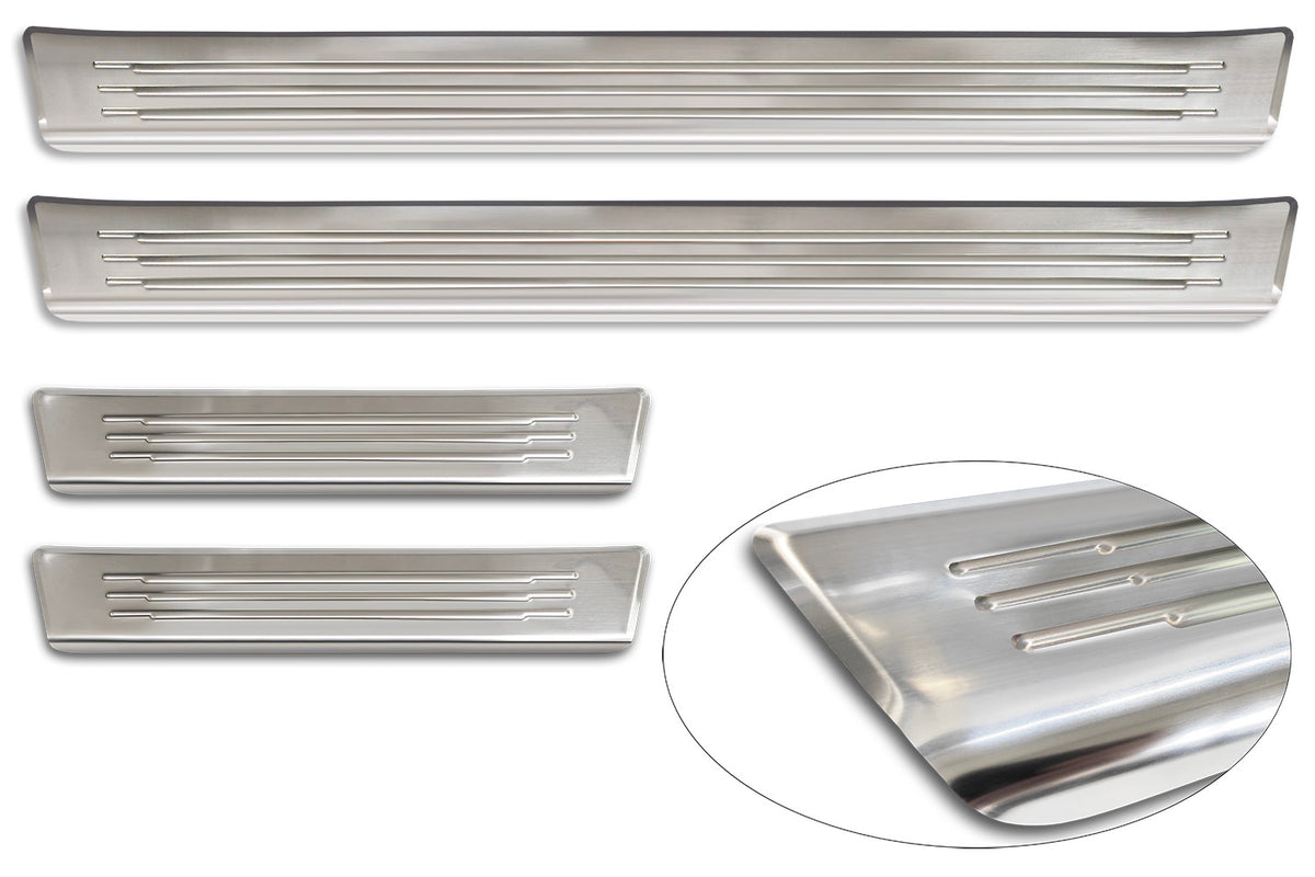 Protector umbral de puertas en relieve OMODA 5 plata satinado