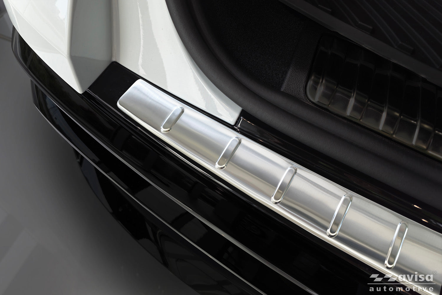 protector de parachoques trasero AUDI Q5 plata satinado
