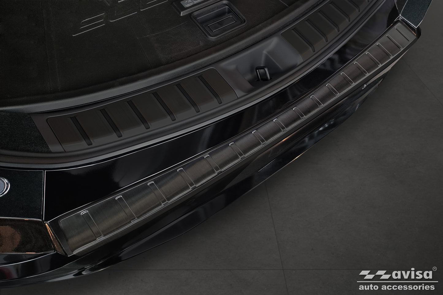 protector de parachoques trasero LEXUS RZ negro