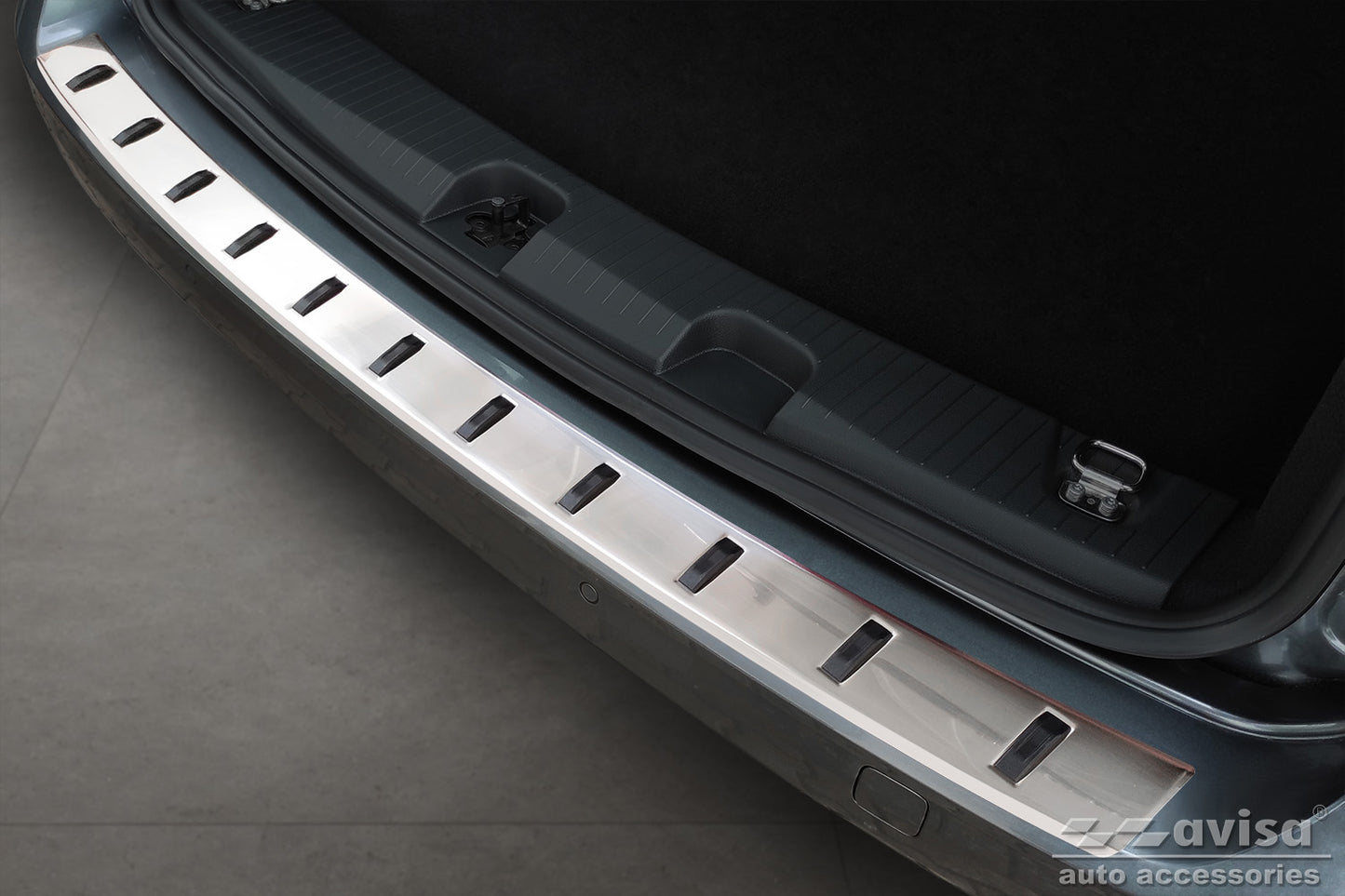 protector de parachoques trasero VW CADDY (SB) plata