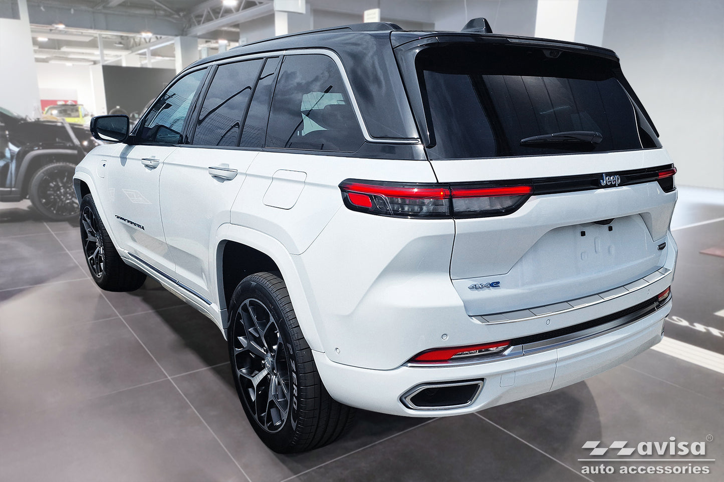protector de parachoques trasero JEEP GRAND CHEROKEE plata