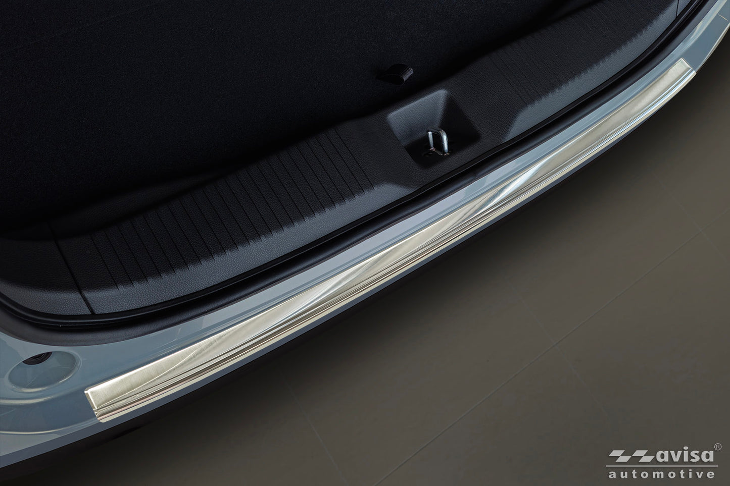 protector de parachoques trasero HONDA HR-V plata satinado