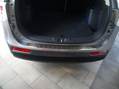 Protector parachoques trasero MITSUBISHI OUTLANDER 2012-2015-ICCTUNING