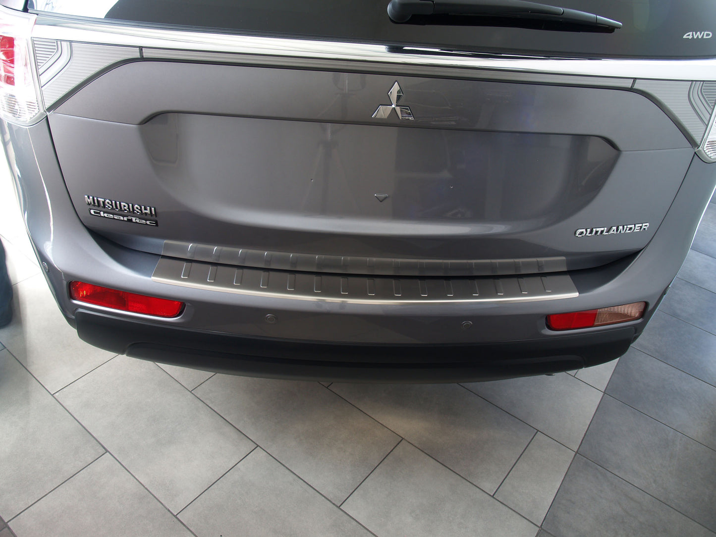 Protector parachoques trasero MITSUBISHI OUTLANDER 2012-2015-ICCTUNING