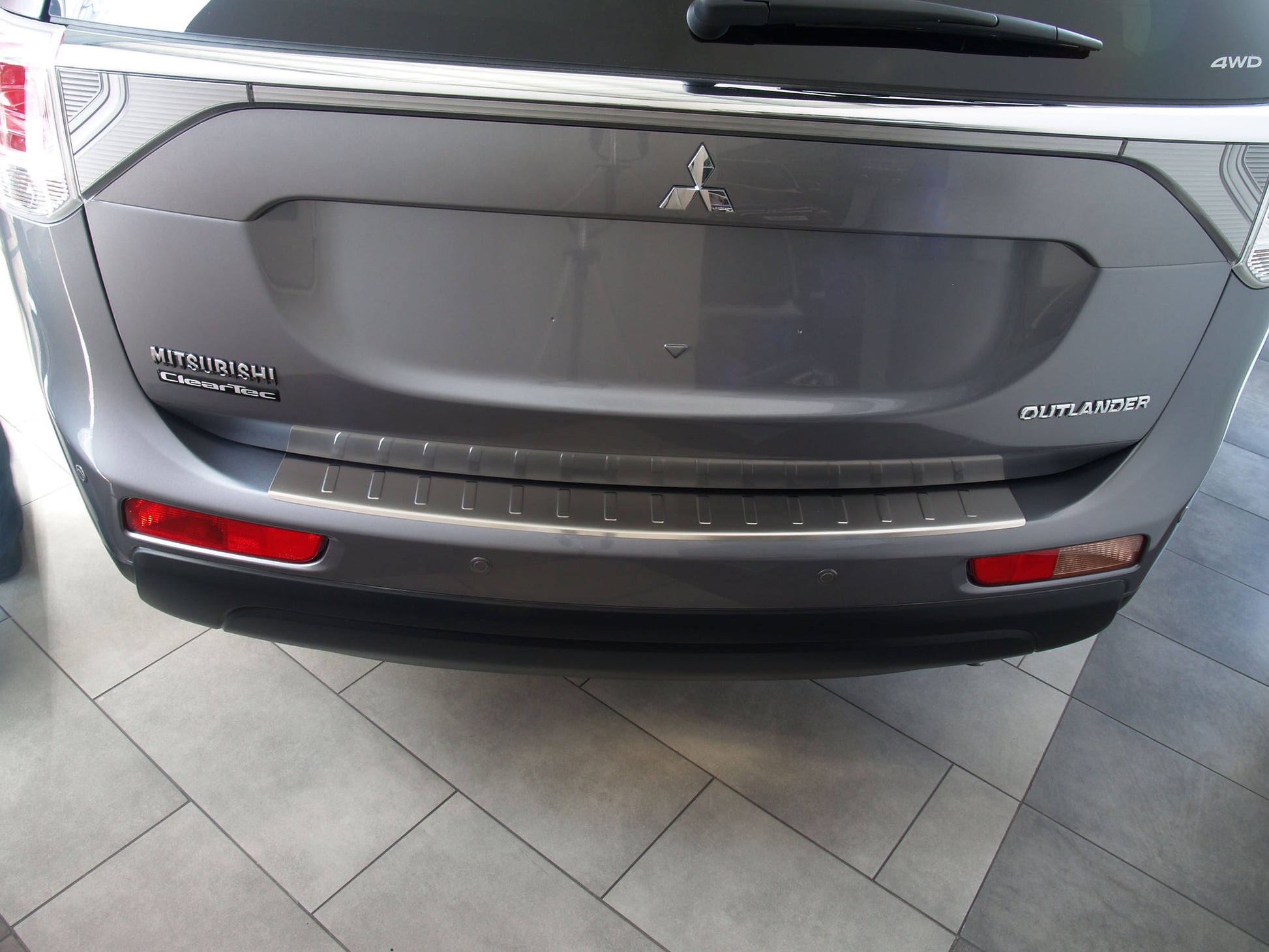 Protector parachoques trasero MITSUBISHI OUTLANDER 2012-2015-ICCTUNING