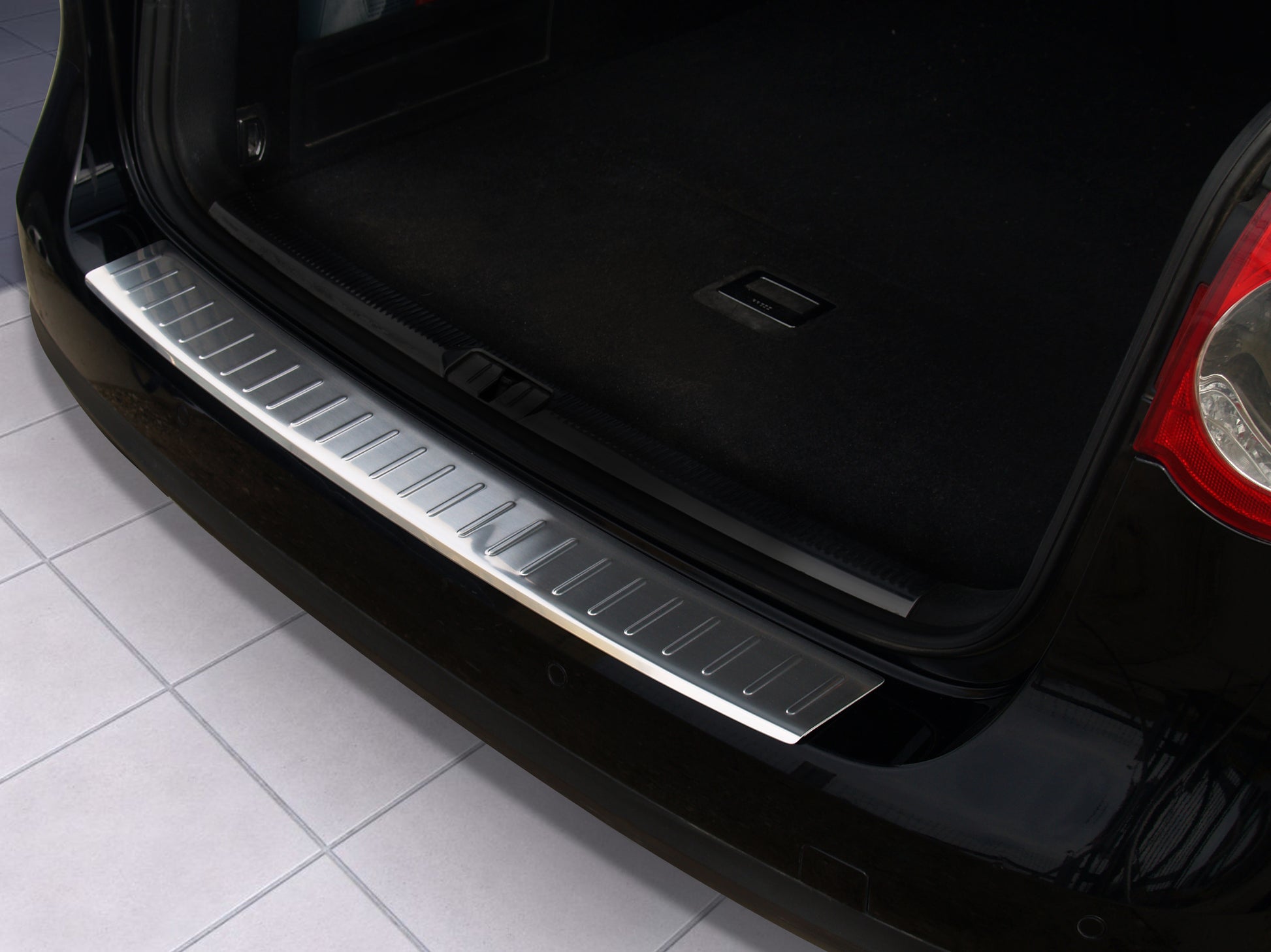 Protector parachoques trasero VOLKSWAGEN PASSAT B6 variant 2005-2010-ICCTUNING